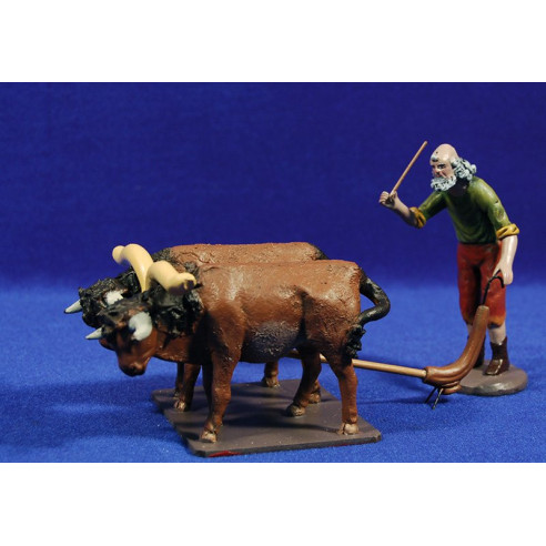 Shepherd plowing 12 cm clay painted Figuralia