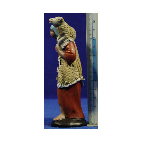 Pastor con cordero 12 cm barro pintado Figuralia