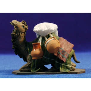 Camello sentado 10 cm ropa y barro Figuralia
