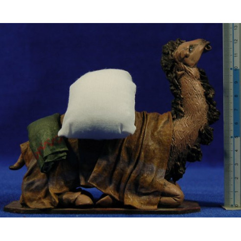 Camel lying 14 cm clay and clothes Figuralia