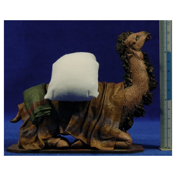 Camel lying 14 cm clay and clothes Figuralia