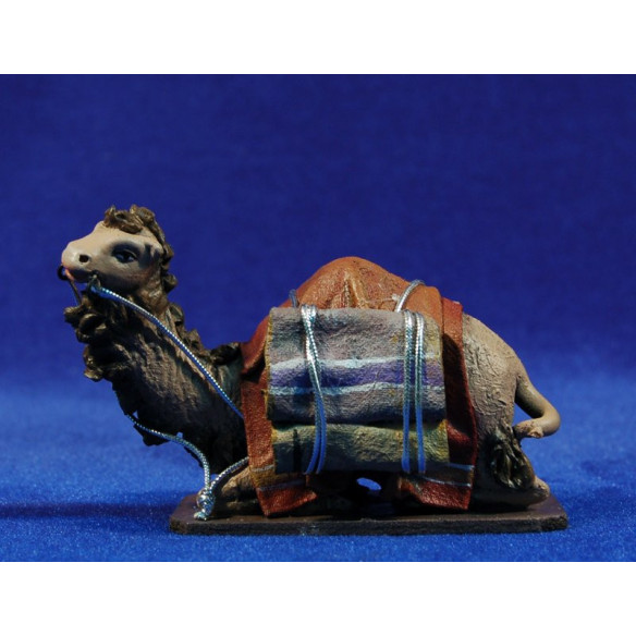 Camel lying 8 cm clay and clothes Figuralia