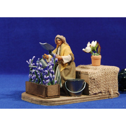 Woman watering movement 10 cm clay and clothes