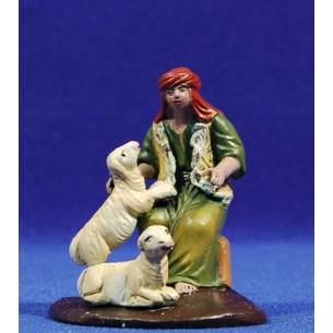 Pastor sentado con corderos 7 cm barro pintado Figuralia