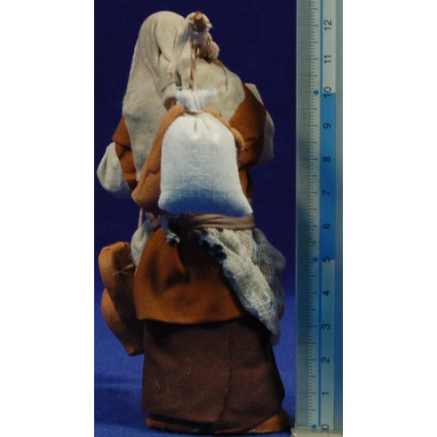 Vecchina con sachetti e anfore 13 cm stoffe e terracotta
