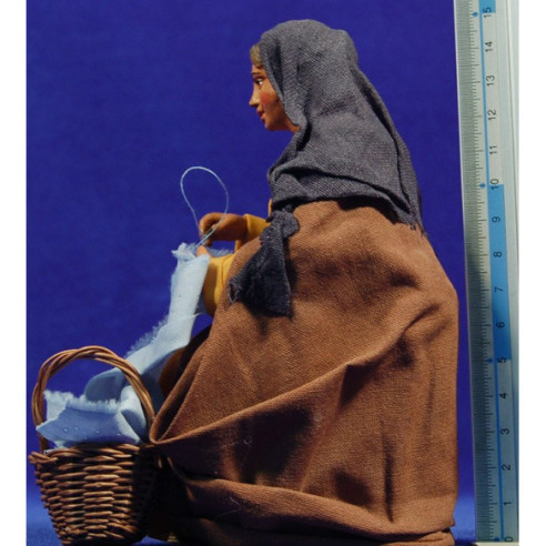 Woman knitting 20 cm wood and clay painted