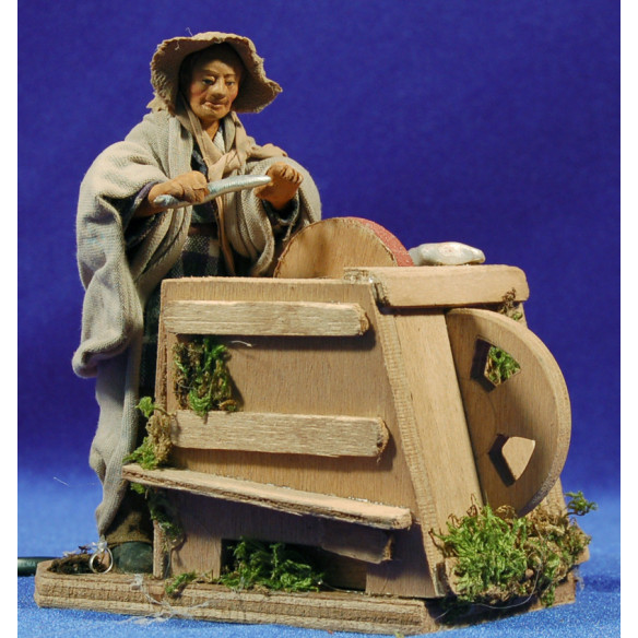Afilador movimiento 12 cm barro pintado