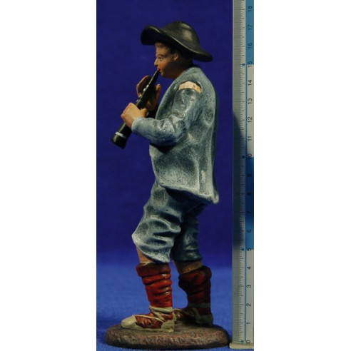 Pastor con clarinete estilo Salzillo 16 cm barro pintado Cuenca
