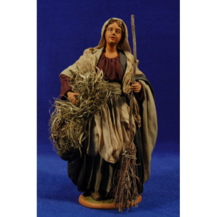 Woman with broom and beam straw 25 cm clay and clothes