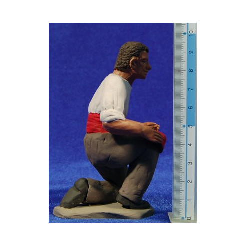 Shepherd catalan addoring with barretina 15 cm clay painted Delgado