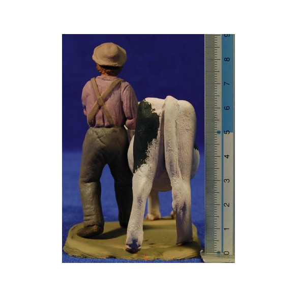 Pastore populare con mucca 8 cm terracotta dipinte Delgado