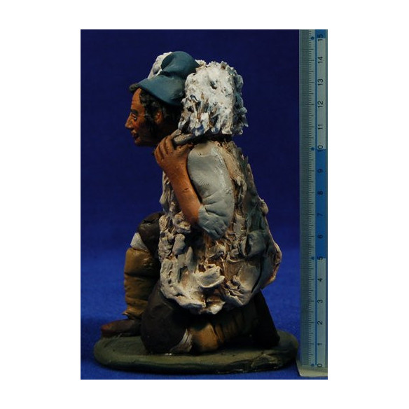 Uomo in ginocchio con pecora 18 cm terracotta dipinte