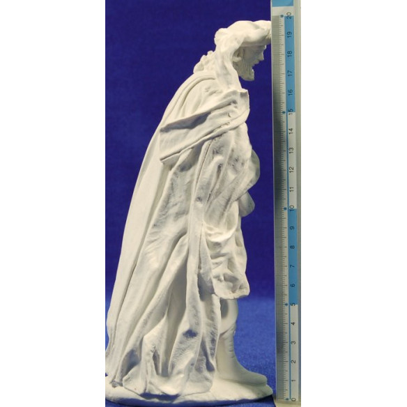 Non painted Shepherd with a basket 19 cm chalk