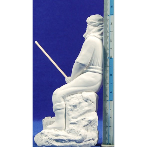 Non painted fisherman 16 cm chalk