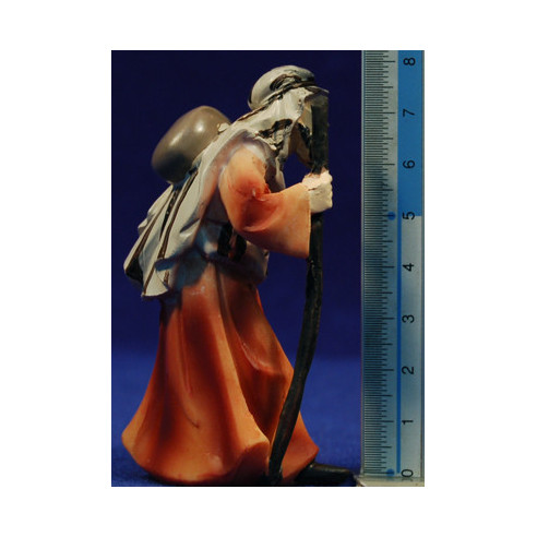 Shepherd walking with a sac 9 cm resin