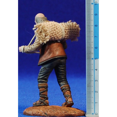 Shepherd with blanket on shoulders 10 cm durexina Oliver