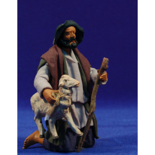 Shepherd addoring with a lamb 16 cm clay and clothes