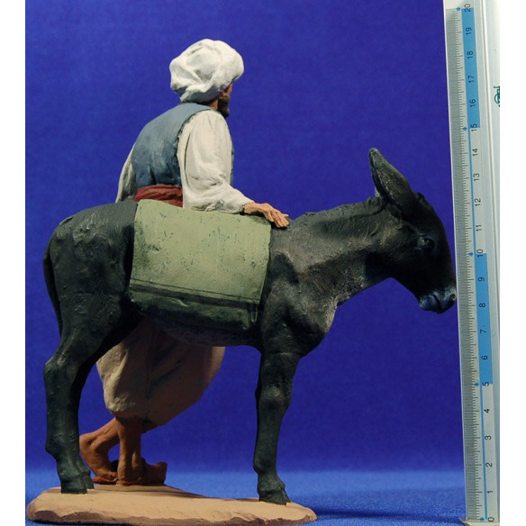 Pastor apoyado en burro 20 cm pasta cerámica Hermanos Cerrada