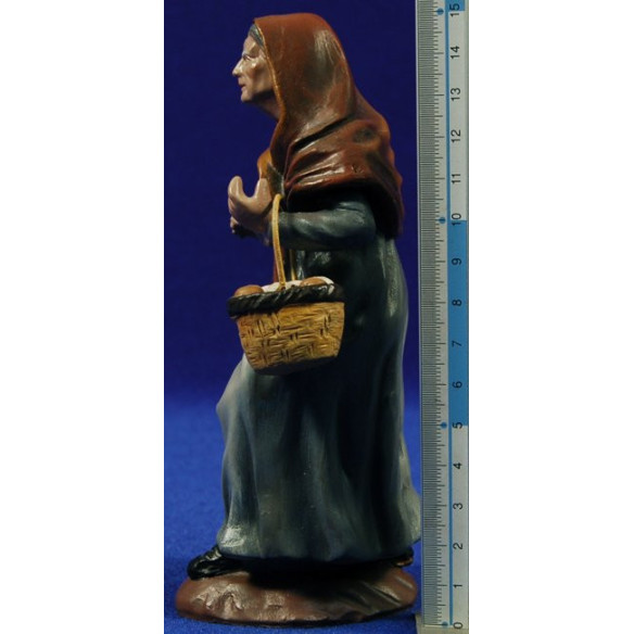 Woman with eggs basket 16 cm clay painted Figuralia