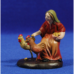 Pastora con gallinas 7 cm barro pintado Figuralia