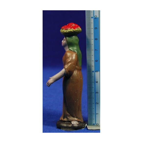 Pastora con cesta 7 cm barro pintado Figuralia