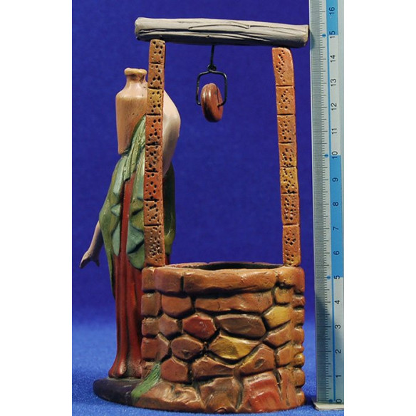 Woman on dwell 12 cm clay painted Figuralia