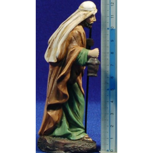 Nacimiento con reyes y pastor M4 11 cm resina