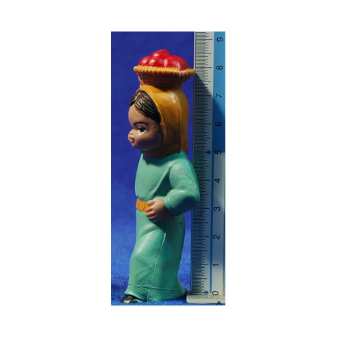 Pastora moderna con cesta en la cabeza 8 cm plástico Fabregat