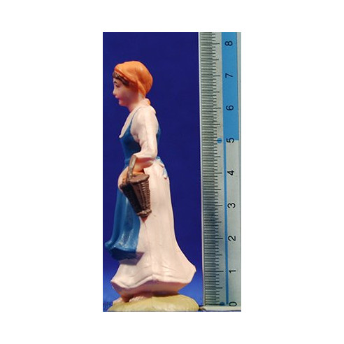 Woman with basket and apron 8 cm plastic Belenes Puig