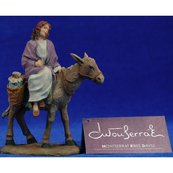 Pastora dalt d'un ase 9 cm resina Montserrat Ribes