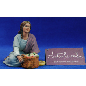 Woman 15 cm resin Montserrat Ribes