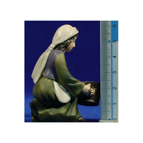 Pastora arrodillada con cabra 9-10 cm resina