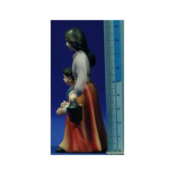 Mother with a girl 9 cm resin