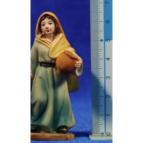 Woman with pots 7 cm resin
