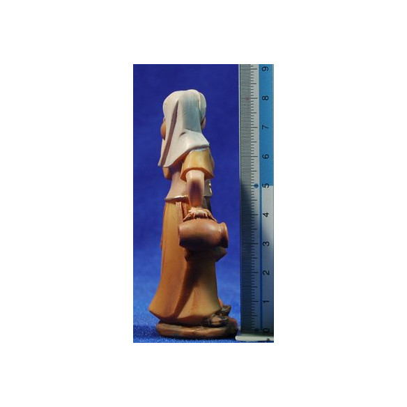 Shepherd with pottery 9 cm resin