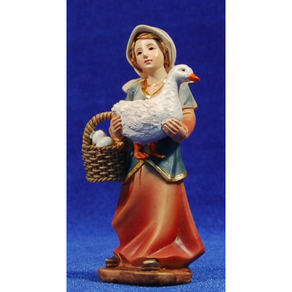 Pastora con oca y cesto de huevos 11 cm resina
