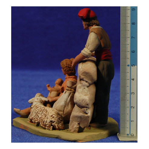 Nacimiento catalán sentado con cordero 8 cm barro pintado Delgado