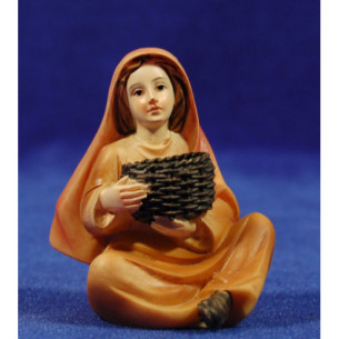 Pastora sentada con cesto 11 cm resina