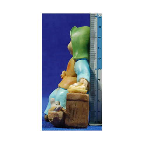 Pastora vendedora huevos naïf 10 cm marmolina Oliver