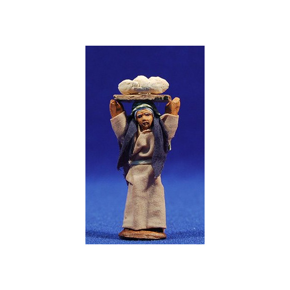 Pastora con un pan en la cabeza 5 cm ropa y barro