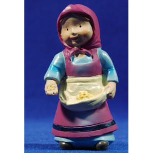 Pastora donant menjar naïf 10 cm marmolina Oliver