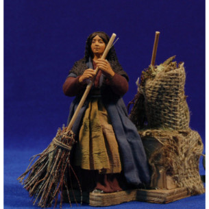 Pastora que barre movimiento 12 cm ropa y barro