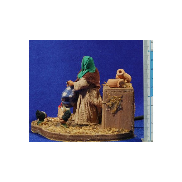 woman with chicken movement 10 cm clothe and clay