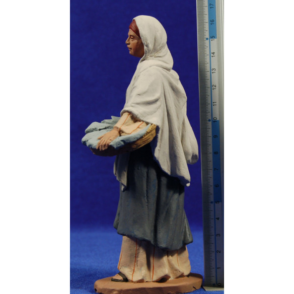 Pastora samaritana 16 cm pasta cerámica Hermanos Cerrada