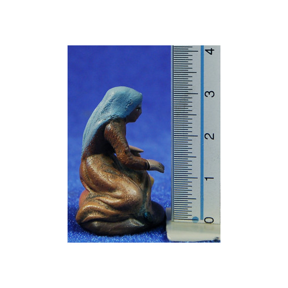 Pastora lavandera 5 cm barro pintado Figuralia