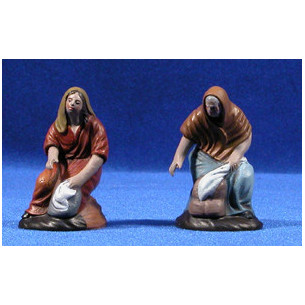 Pastora lavandera 7 cm barro pintado Figuralia