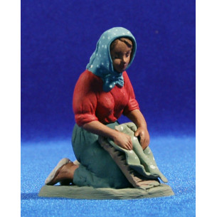Cleaning woman catalan 12 cm clay painted Delgado