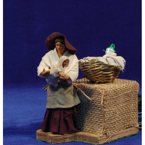 Woman with a baby movement 10 cm clay and clothes