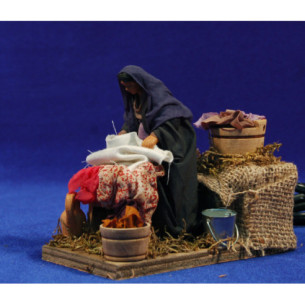 Woman cleaning movement 10 cm clay and clothes