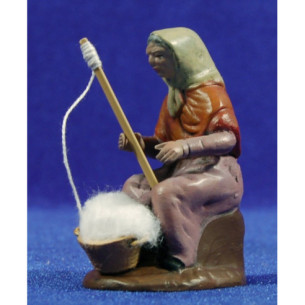 Woman spinning 7 cm clay painted Figuralia